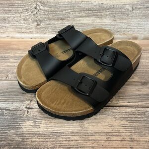 Cushionaire Women's LANE Cork Footbed Sandal in Black Oily New! C2